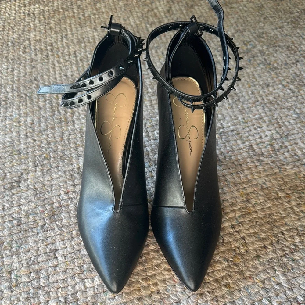 Jessica Simpson Black Studded Women's Shoes - Picture 4 of 10